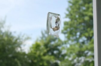 How To Remove Broken 3M Command Strips With NO Dam...